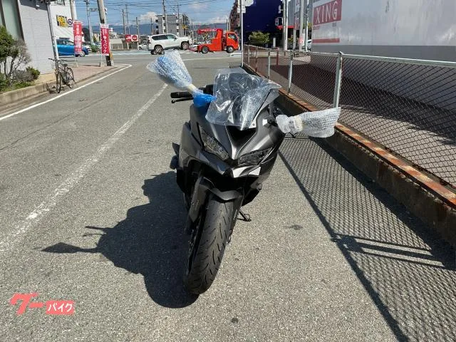 Kawasaki Ninja ZX-4R SE 3 2026 — миниатюра 3
