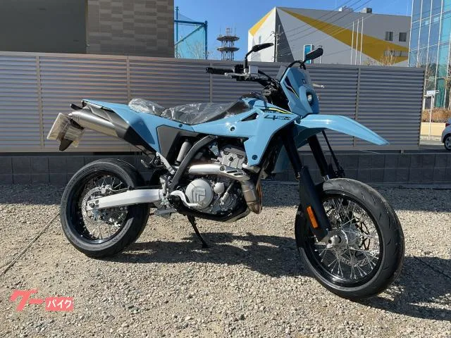Suzuki DR-Z4SM 3 2025 — фото 1, купить с доставкой в Москву