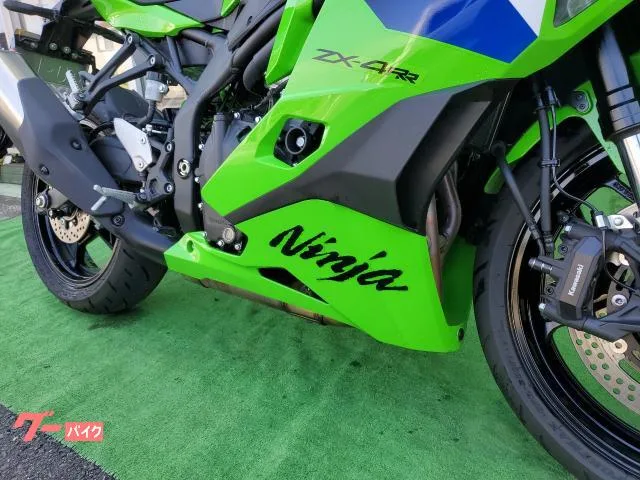 Kawasaki Ninja ZX-4RR 2025 10 2025 — миниатюра 2
