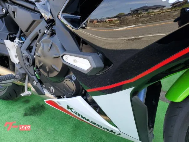 Kawasaki Ninja 650KRT 2022 ETC USB 2022 — миниатюра 2