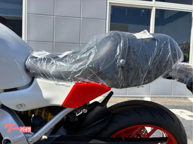 Yamaha XSR900GP. 2026 — миниатюра 2