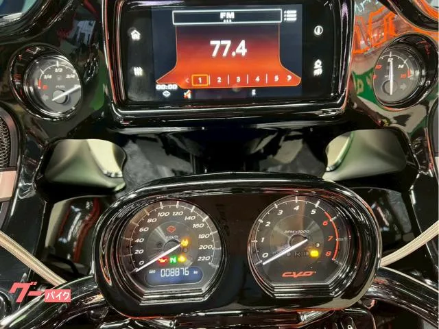 HARLEY-DAVIDSON CVO FLTRXSE PM FR R 2022 — миниатюра 3