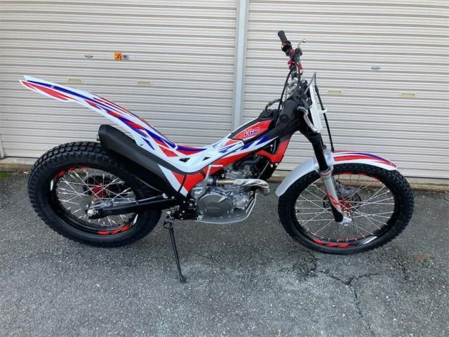 Honda RTL260F 2023 — фото 1, купить с доставкой в Москву