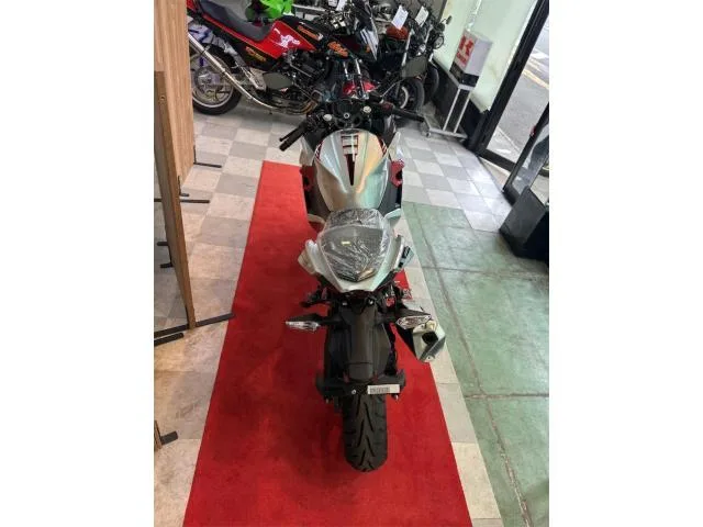 Kawasaki Ninja 250 ABS 2026 — миниатюра 5