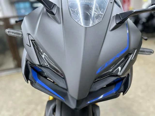 Honda CBR250RR 2025 — миниатюра 2