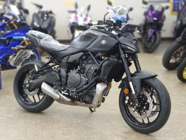 Yamaha MT-07 D 2025 — фото 1, купить с доставкой в Москву