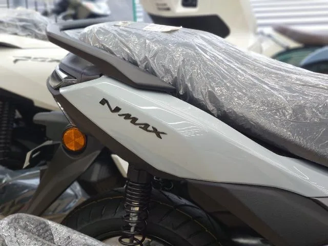 Yamaha NMAX SEL1J 2025 — миниатюра 2