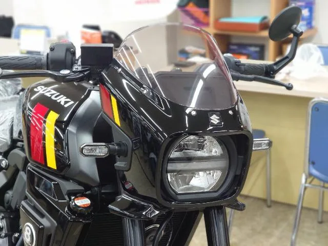 Suzuki GSX-8TT 2026 — миниатюра 2