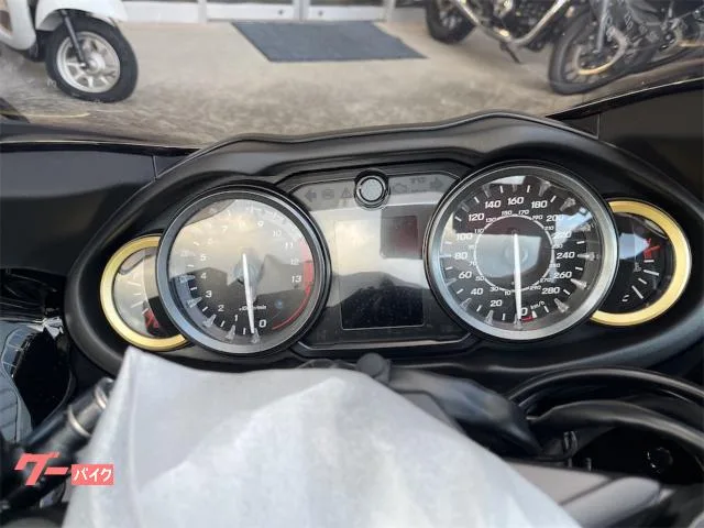 Suzuki (GSX1300R Hayabusa) 2023 — миниатюра 2