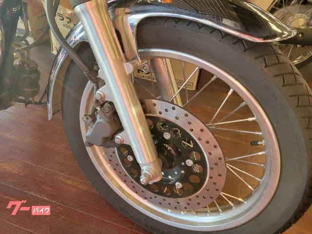 Yamaha SR400 2022 2022 — миниатюра 2