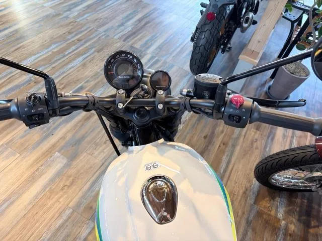 ROYAL ENFIELD 350 2025 — миниатюра 3