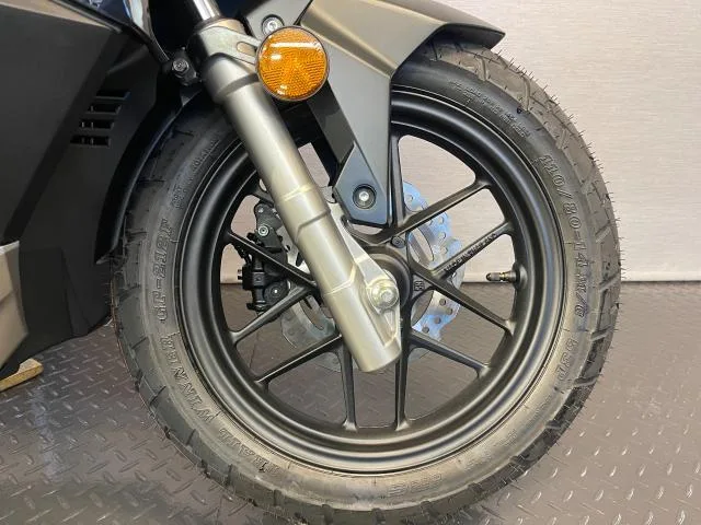 Honda ADV160 8BK-KF54 2025 — миниатюра 2