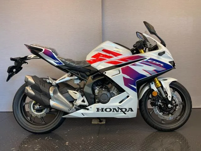 Honda CBR250RR 8BK-MC51 2025 — миниатюра 3