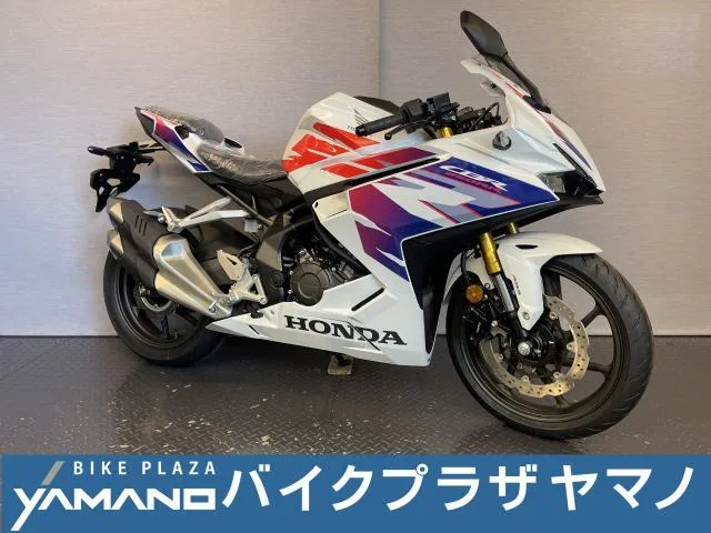 Honda CBR250RR 8BK-MC51 2025 — фото 1, купить с доставкой в Москву