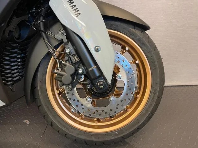 Yamaha X-MAX250 8BK-SGA8J 2 2025 — миниатюра 2