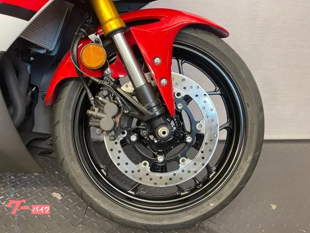 Yamaha YZF-R3 70th Anniversary Edition ABS 8BL-RH25J 6 2026 — миниатюра 2