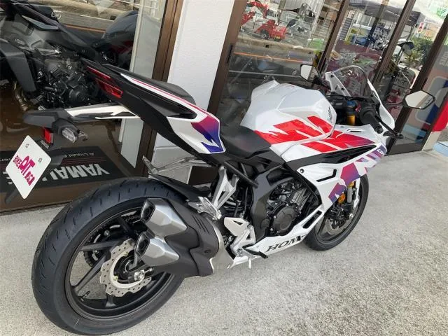 Honda CBR250RR 2025 — миниатюра 4