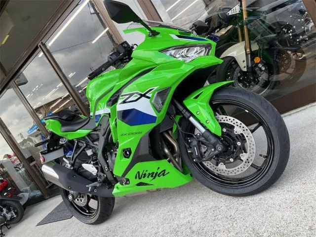 Kawasaki Ninja ZX-25RR 2026 NEW 2026 — миниатюра 3