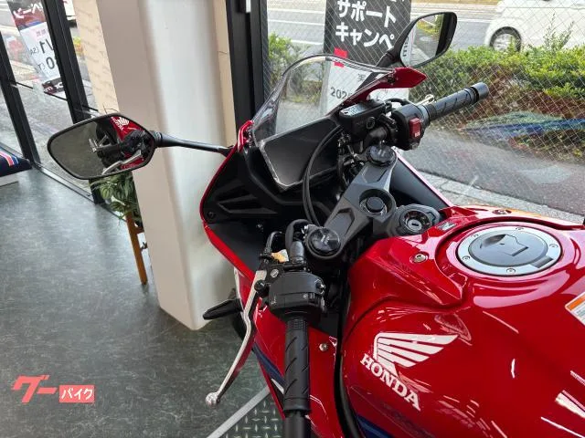 Honda CBR650R E-Clutch TFT 2025 — миниатюра 3