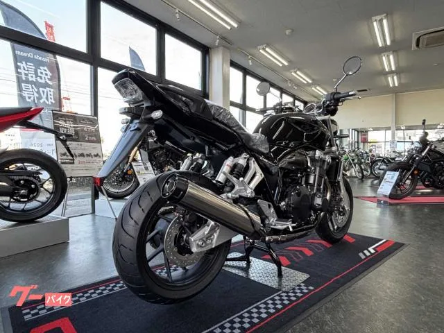 Honda CB1300Super Four Final Edition 2025 — миниатюра 3