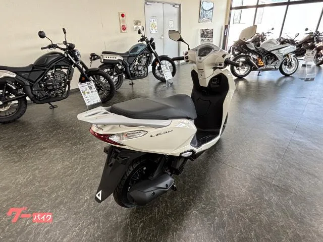 Honda 125/ New USBC 37LBOX 2026 — миниатюра 3