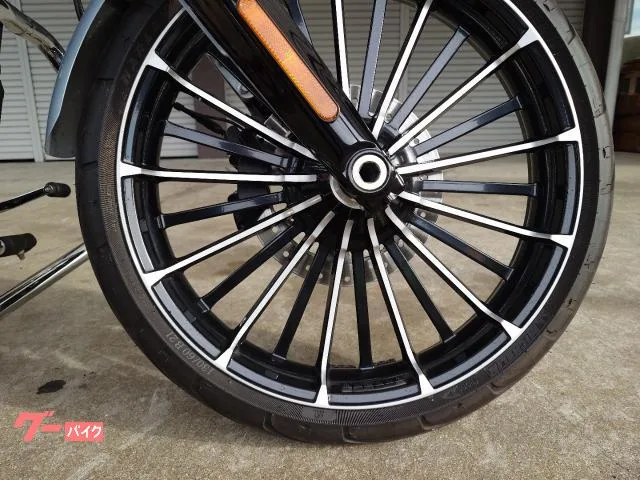 HARLEY-DAVIDSON FXBR 2023 — миниатюра 2