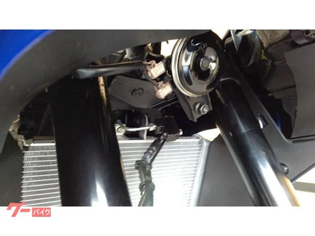 Yamaha YZF-R25 YSP 3 2022 — миниатюра 2