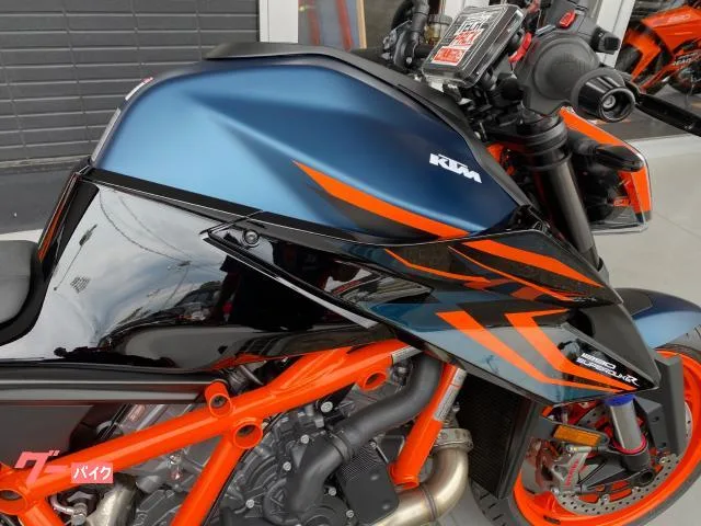 KTM 1290 R 2023 — миниатюра 2