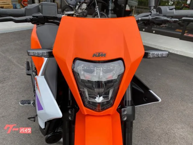 KTM 390SMC R 2026 — миниатюра 3