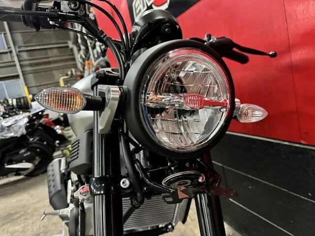 Yamaha XSR155 LED 1 2025 — миниатюра 3