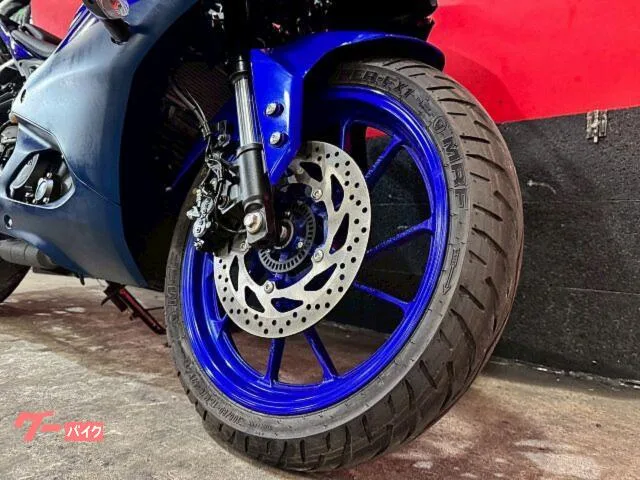 Yamaha YZF-R15 1 2023 — миниатюра 2