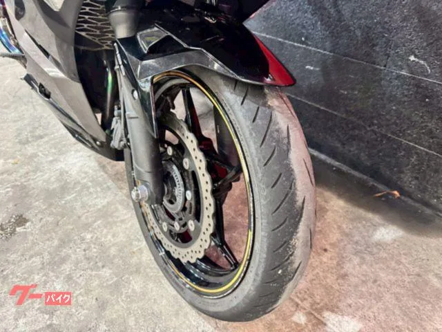 Kawasaki Ninja 400 BEETJAPAN 2 1 2022 — миниатюра 2