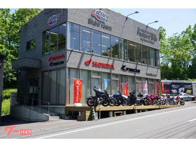 Honda CB125R USB DOHC 2025 — миниатюра 3