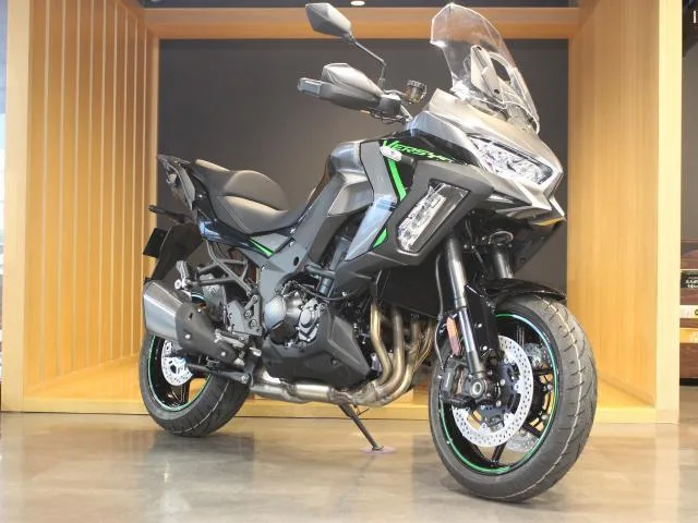 Kawasaki Versys 1100 SE 2025 — фото 1, купить с доставкой в Москву