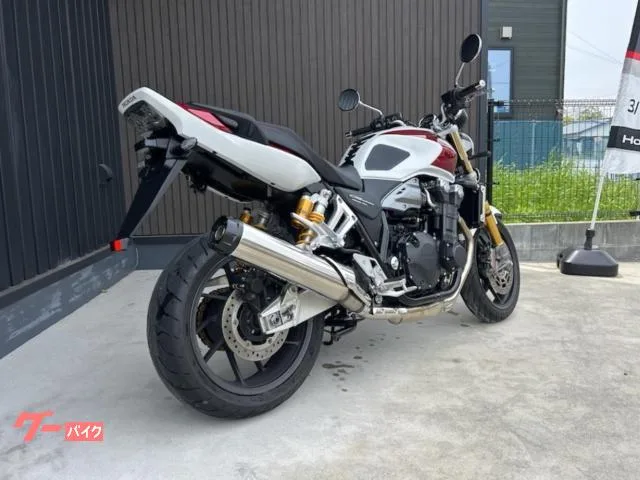 Honda CB1300Super Four SP Final Edition 2025 — миниатюра 3