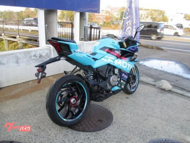 CFMoto 250SR S 2025 — миниатюра 4