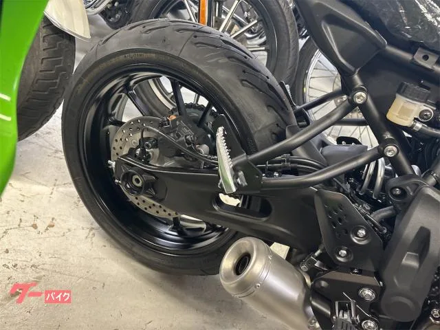Yamaha XSR700 2026 — миниатюра 2