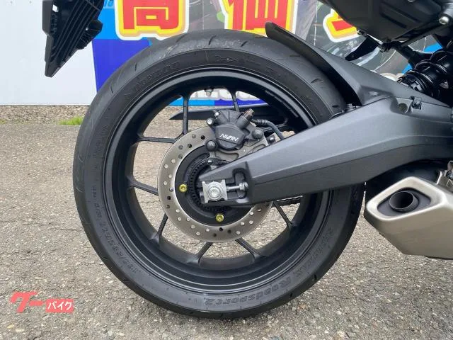 Honda CBR650R E-Clutch 2025 — миниатюра 3