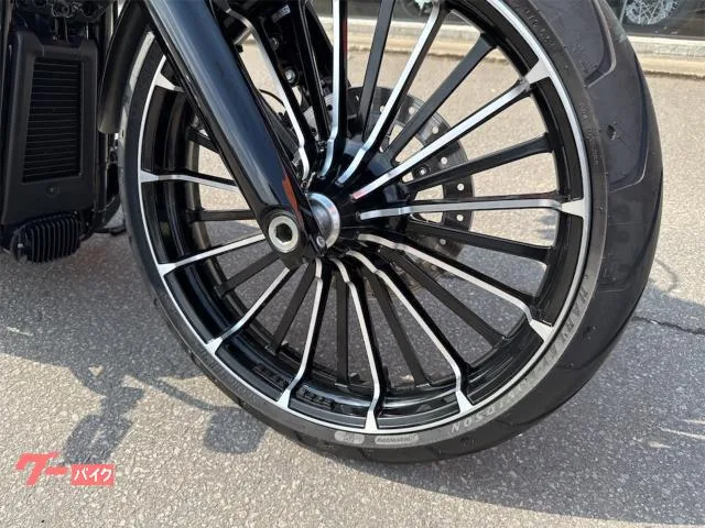 HARLEY-DAVIDSON FXBR ETC 2023 — миниатюра 4