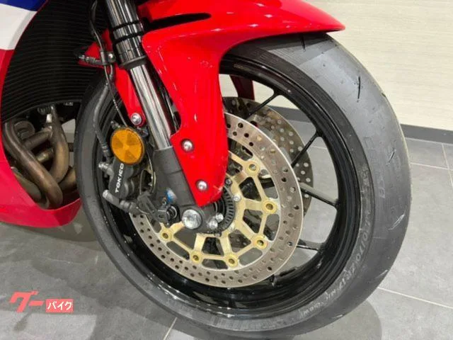 Honda CBR600RR 2024 — миниатюра 2