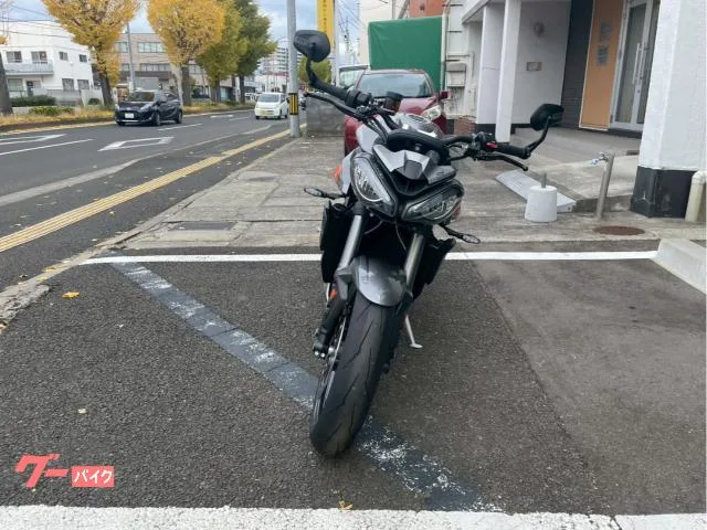 TRIUMPH 765RS 2025 — миниатюра 3