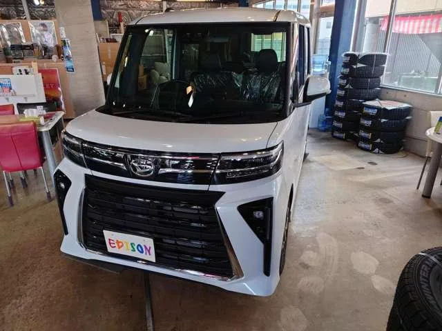 Daihatsu TANTO CUSTOM X 2023 — миниатюра 2