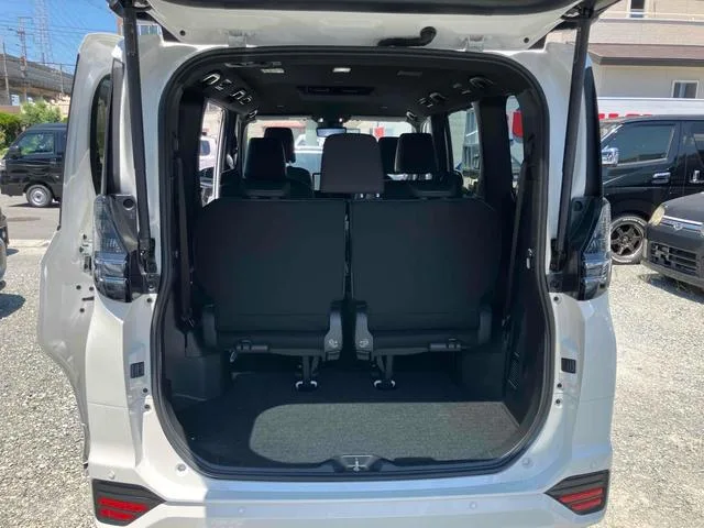 Toyota VOXY HYBRID S-Z 2025 — миниатюра 5