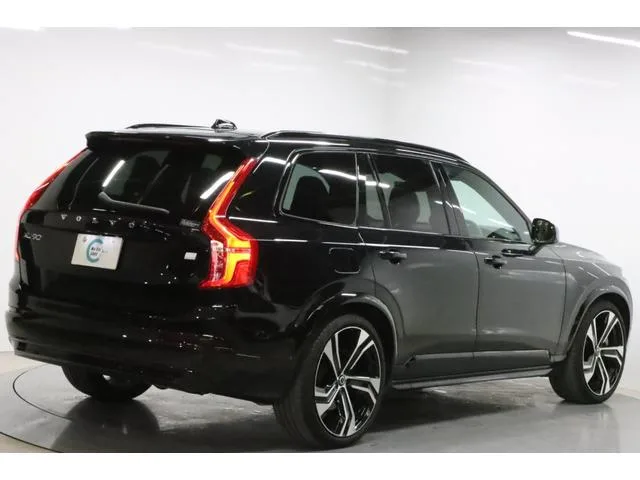 Volvo XC90 RECHARGE ULTIMATE T8 AWD PLUGIN HYBRID 2023 — миниатюра 4