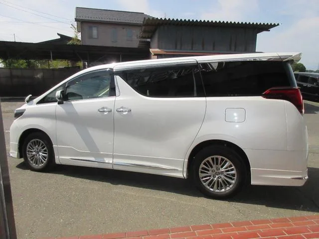 Toyota ALPHARD HYBRID G F PACKAGE 2023 — миниатюра 2
