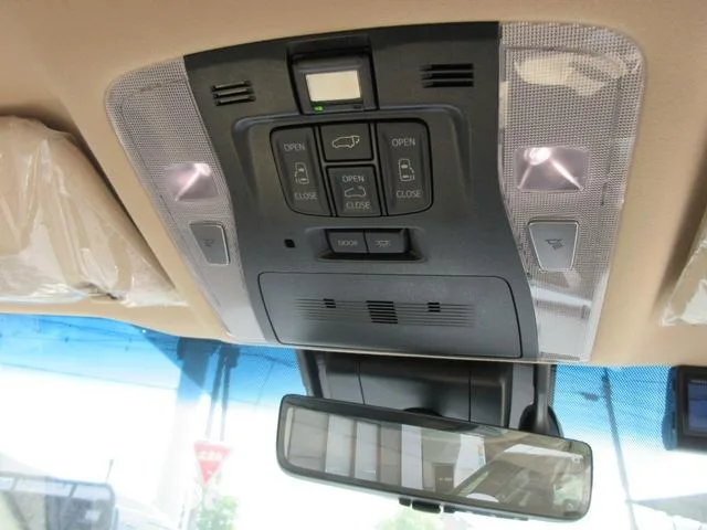 Toyota ALPHARD HYBRID G F PACKAGE 2023 — миниатюра 4