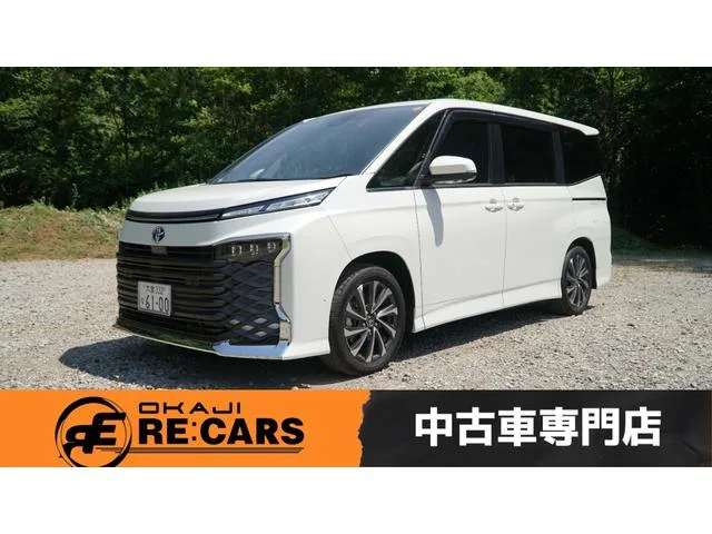 Toyota VOXY HYBRID S-Z 2025 — фото 1, купить с доставкой в Москву