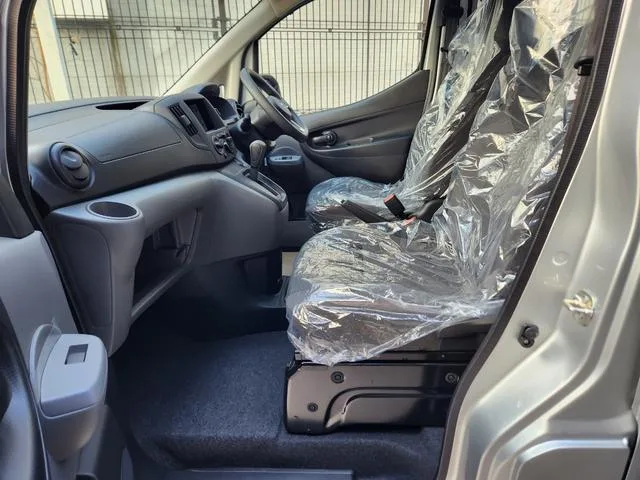 Nissan NV200 VANETTE VAN VX 2026 — миниатюра 4