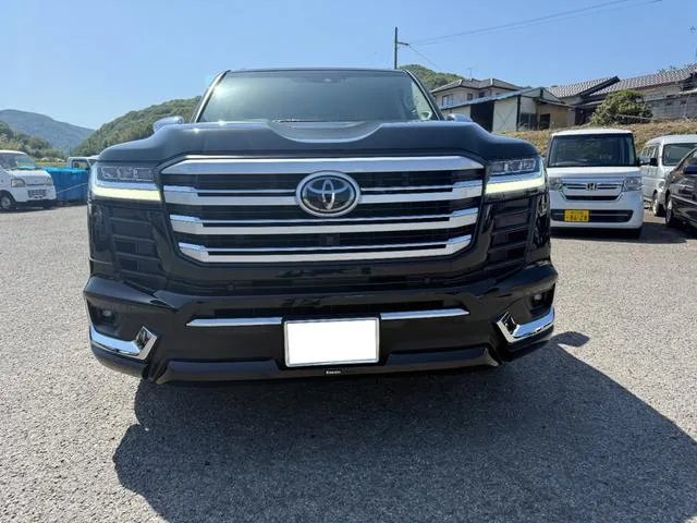 Toyota Land Cruiser ZX 2023 — миниатюра 2