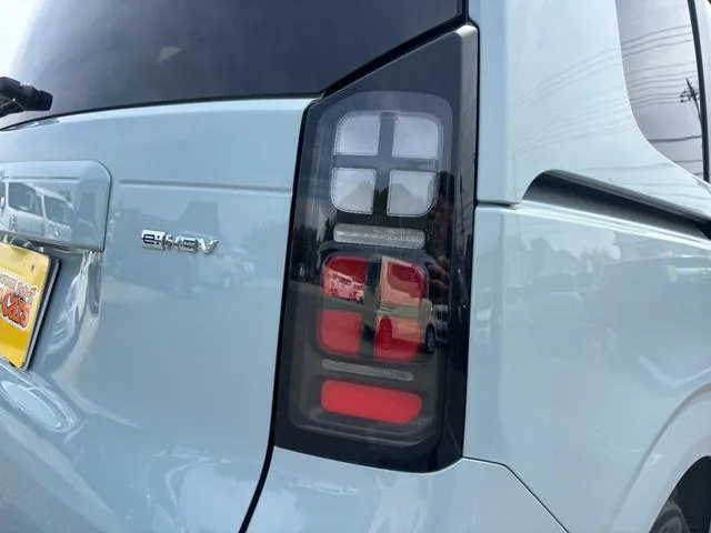 Honda FREED E:HEV AIR EX 2025 — миниатюра 4